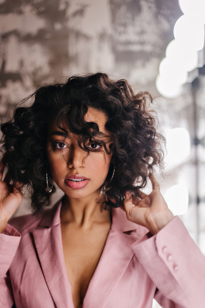 curly bob 1